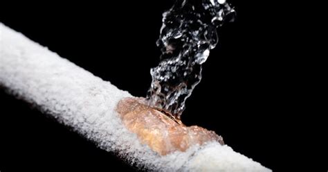 Do Plastic Pipes Freeze: A Symphony of Ice and Resilience